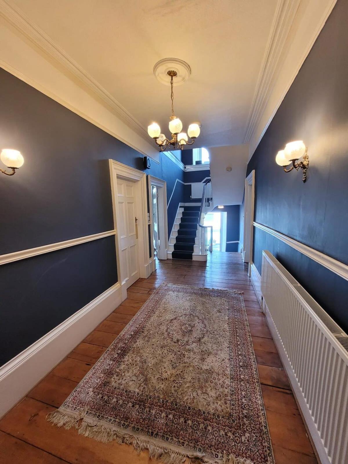 Spacious Town House With Swimming Pool Plymouth Eksteriør bilde
